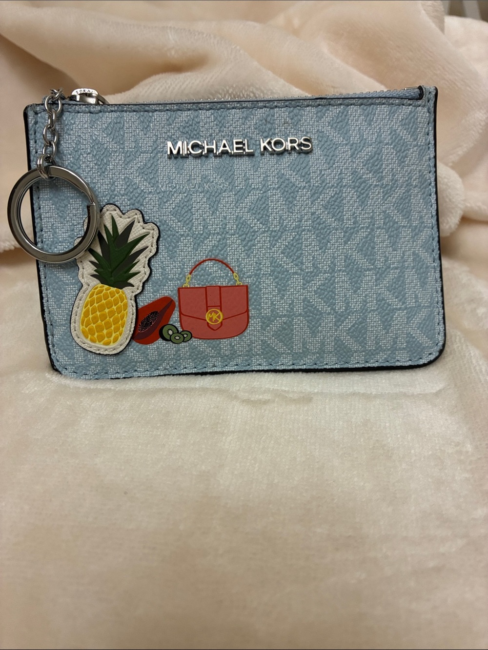 Michael Kors Pale Ocean Jet Set Compact Zip Coin Pouch ID Holder. NWOT